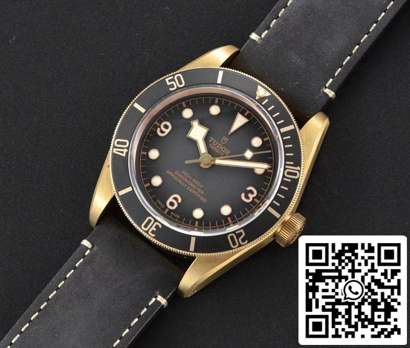 Tudor Black Bay Bronze M79250BA-0001 1:1 Meilleure édition XF Factory Cadran gris Suisse MT5601