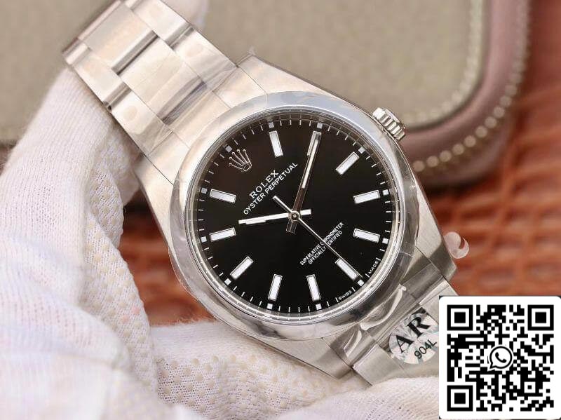 Rolex Oyster Perpetual 114300 39 mm AR Factory 1:1 Best Edition Swiss ETA3132 schwarzes Zifferblatt