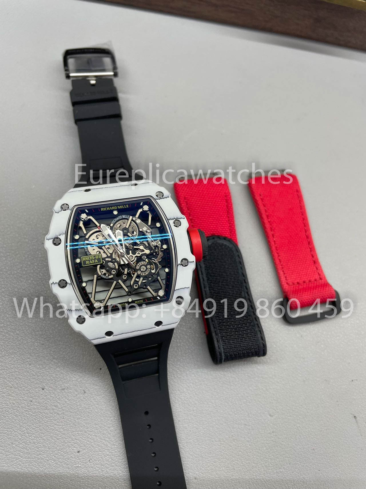 Richard Mille RM35-01 Weißes Carbongehäuse 1:1 Bester Klon BBR Factory V2 Schwarzes Gummiarmband