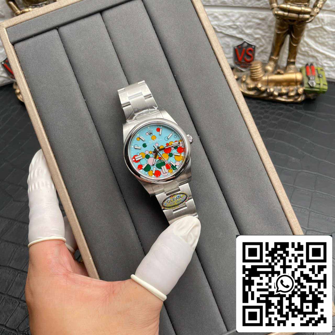 Replica Rolex Oyster Perpetual M124300-0008 41MM Clean Factory bubble blue