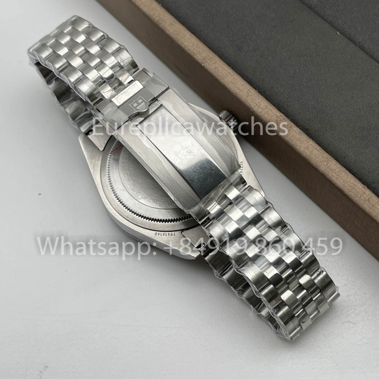 Tudor Monochrome Black Bay 1:1 Meilleur clone GR Factory Lunette noire