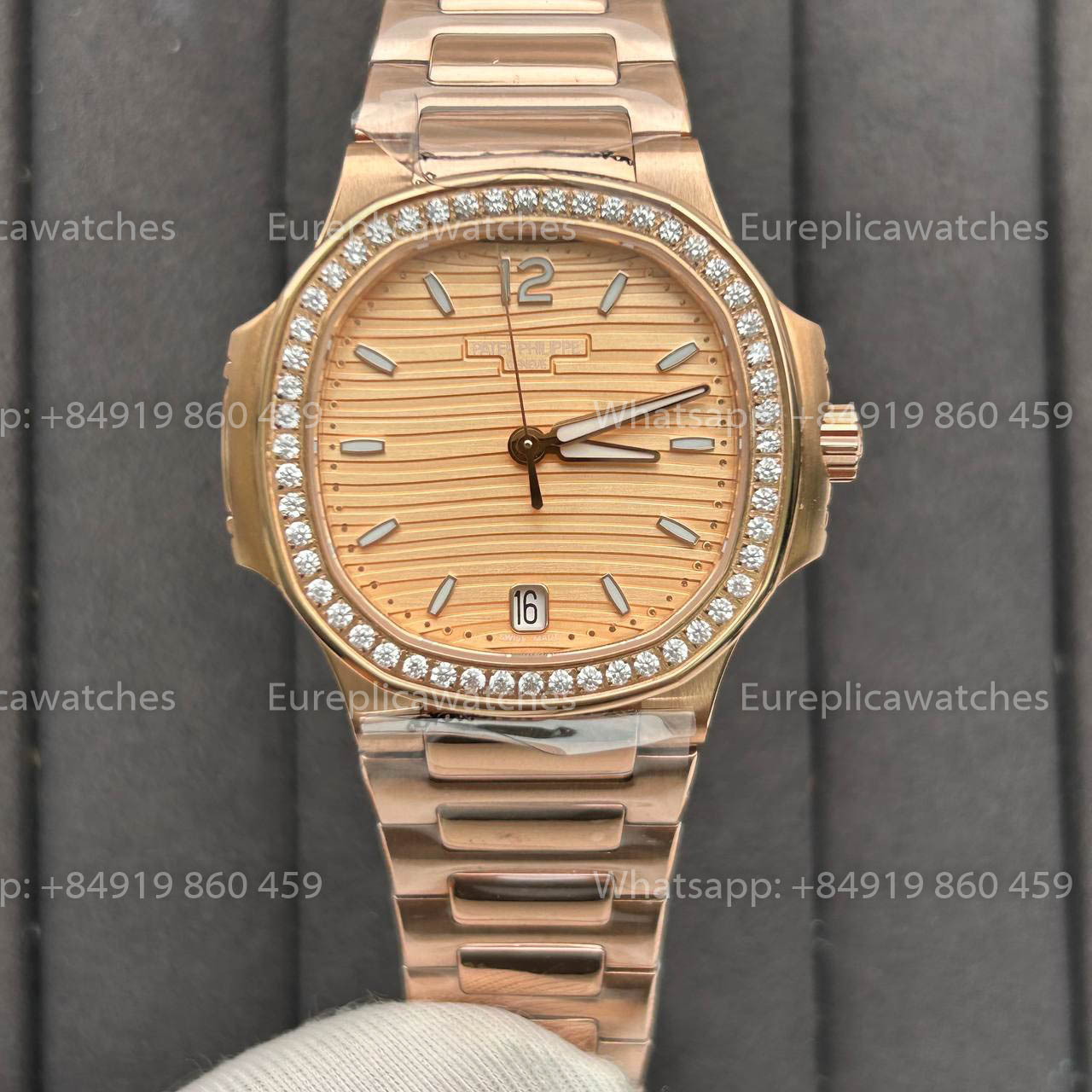 Patek Philippe Ladies Nautilus 7118/1200R PF Factory 1:1 Best Version Rose Gold Color