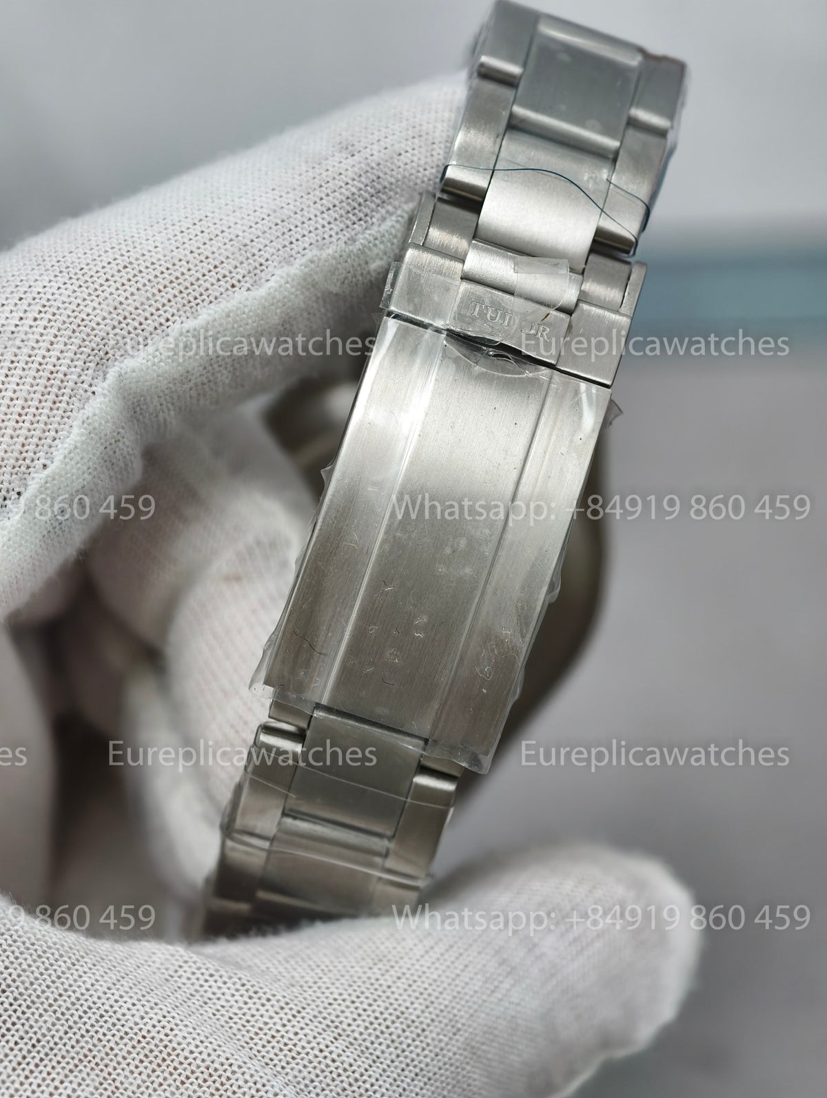 Tudor Ranger M79950-0001 39mm – Classic Explorer-Style Automatic Watch
