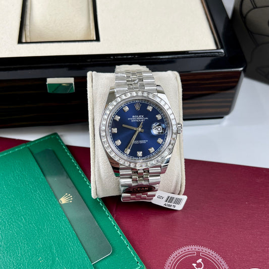 Rolex Datejust 41 blaues Moissanit-Zifferblatt 126334-0016 und individuelle Moissanit-Baguette-Lünette