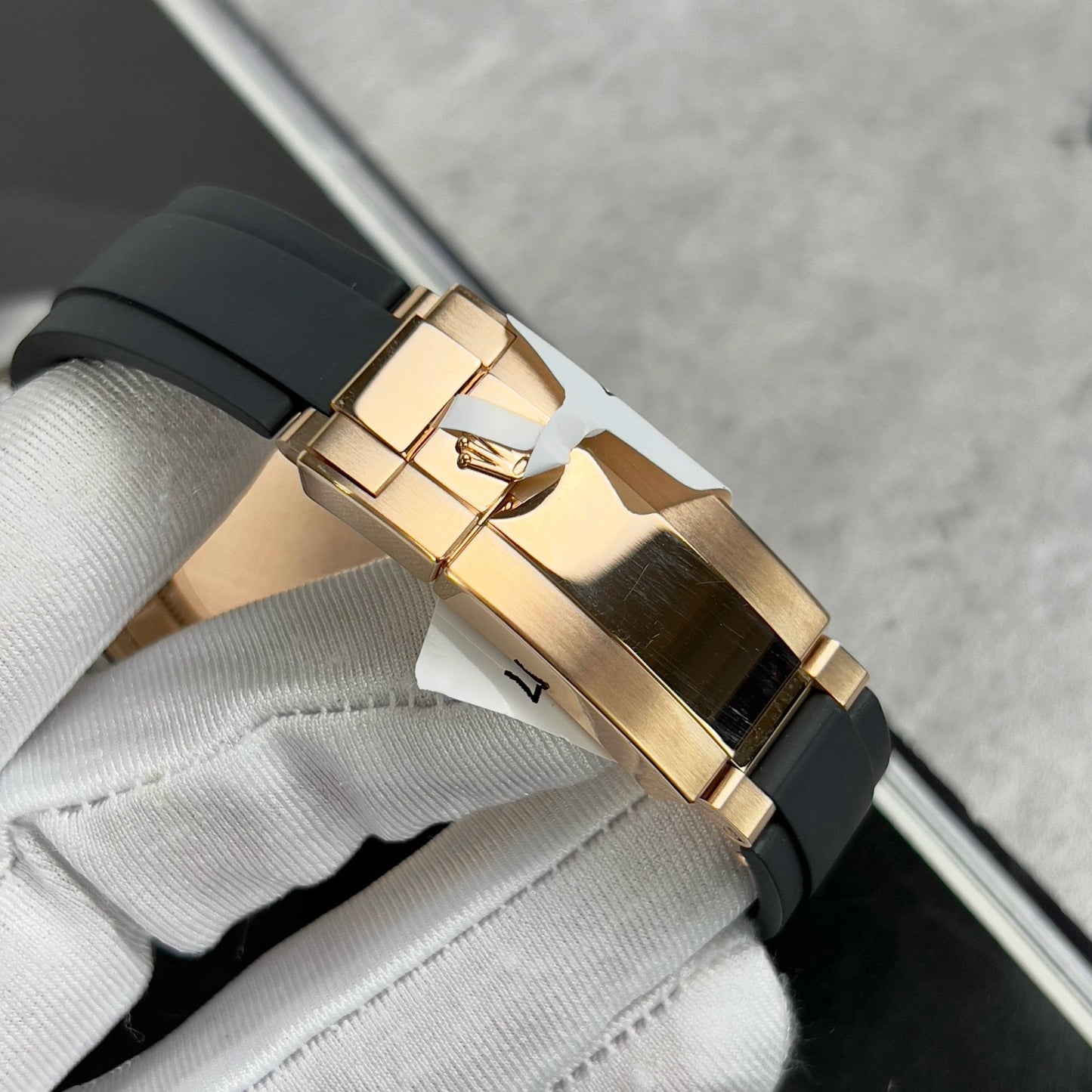 Rolex Cosmograph Daytona 116518LN Cadran en nacre personnalisé en or 18 carats Meilleure édition 1:1