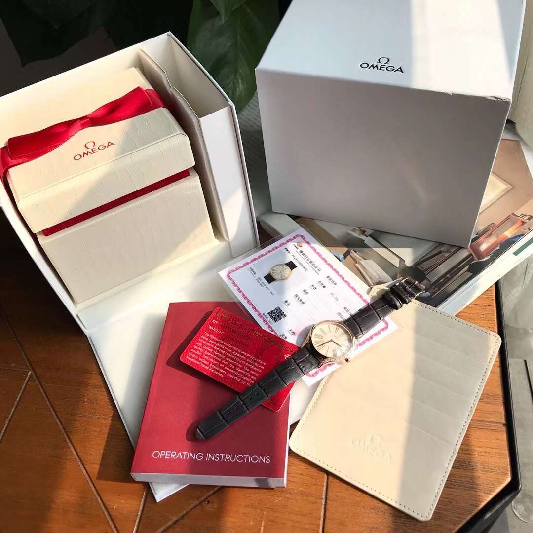 Omega De Ville Trésor Quarz 36 mm 428.58.36.60.02.001 Schweizer Originalwerk