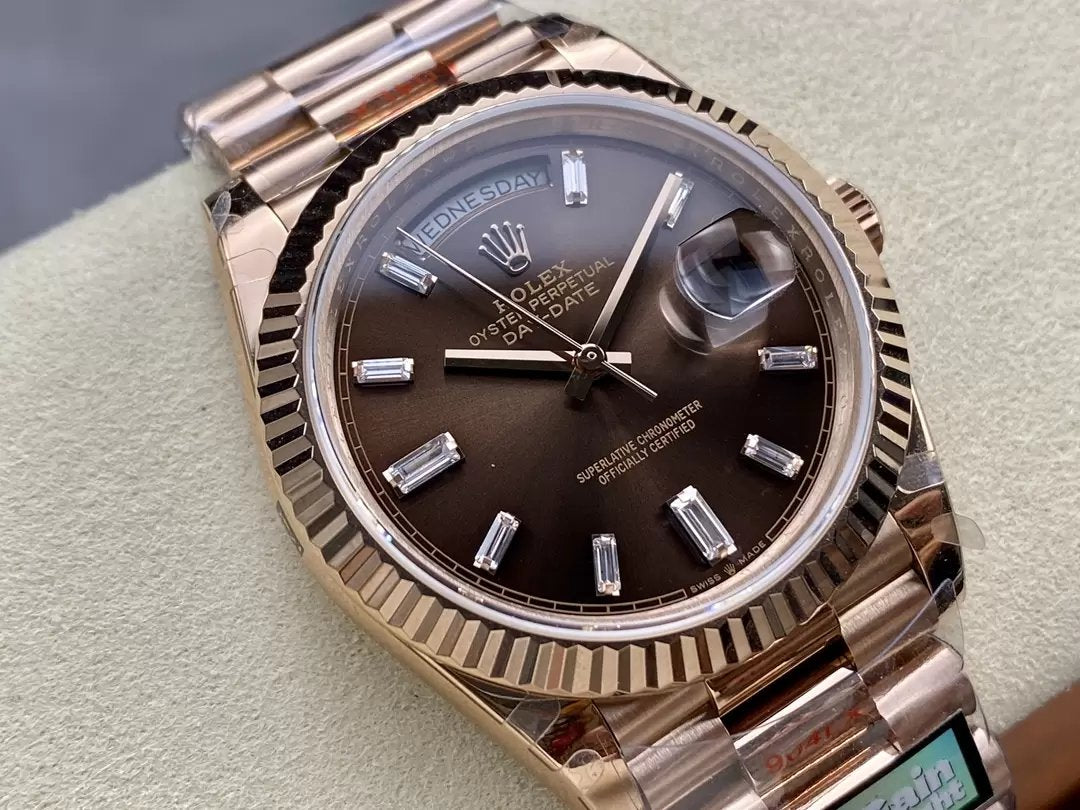 Rolex Day Date M228235-0003 V5 40 mm QF Factory 1:1 Best Edition Schokoladen-Zifferblatt-Lünette