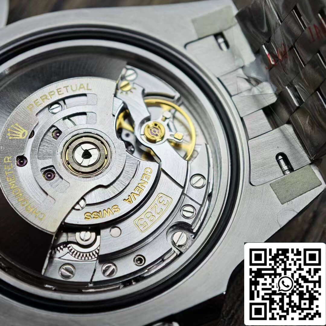 Rolex GMT Master II M126710BLNR-0002 Jubilee Strap Clean Factory V3 Aktuelles Bild