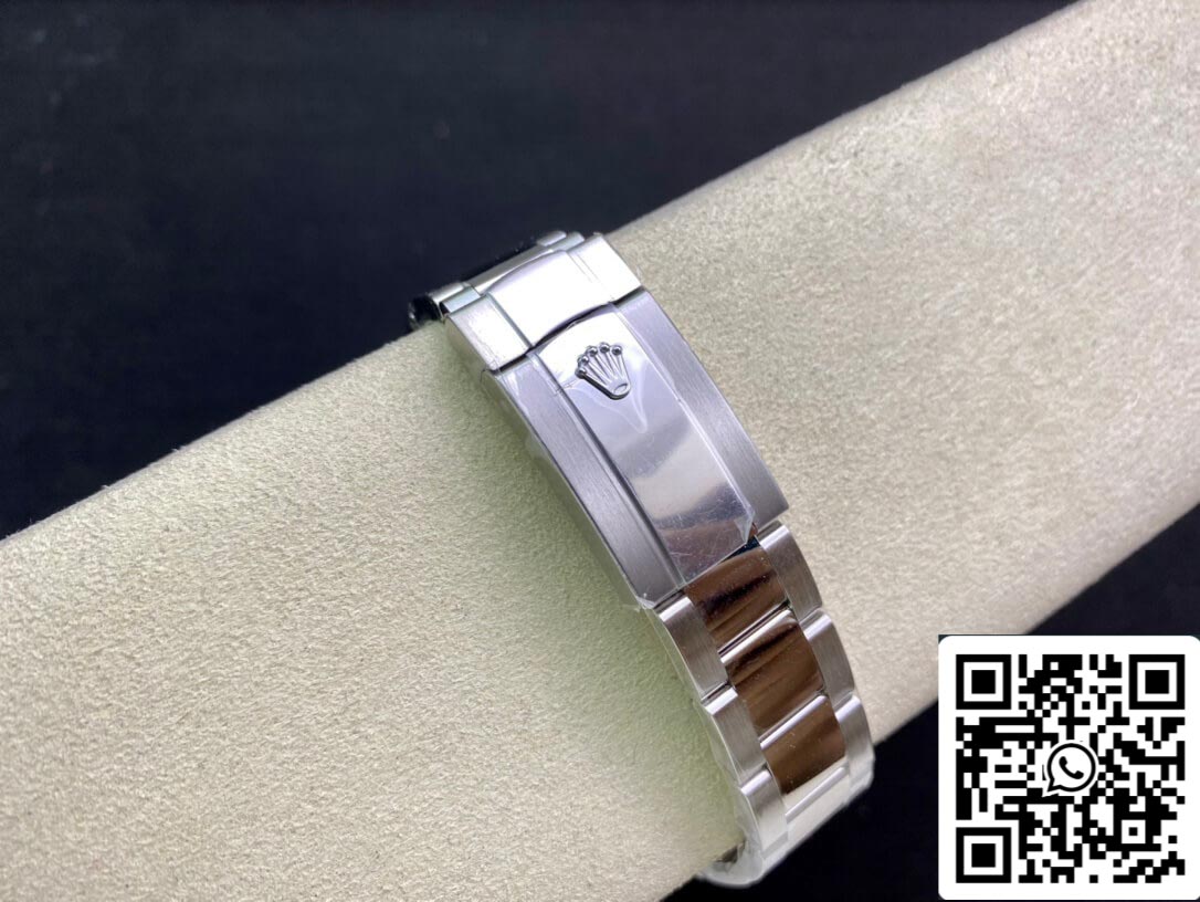 Rolex Datejust M126334-0009 41 mm bracelet Oyster cadran blanc d'usine propre