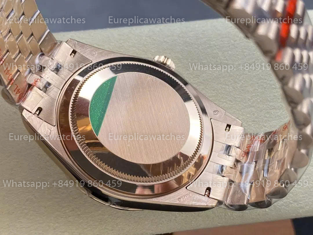 Noob Factory Rolex Sky-Dweller M336935 Roségold Blaues Zifferblatt
