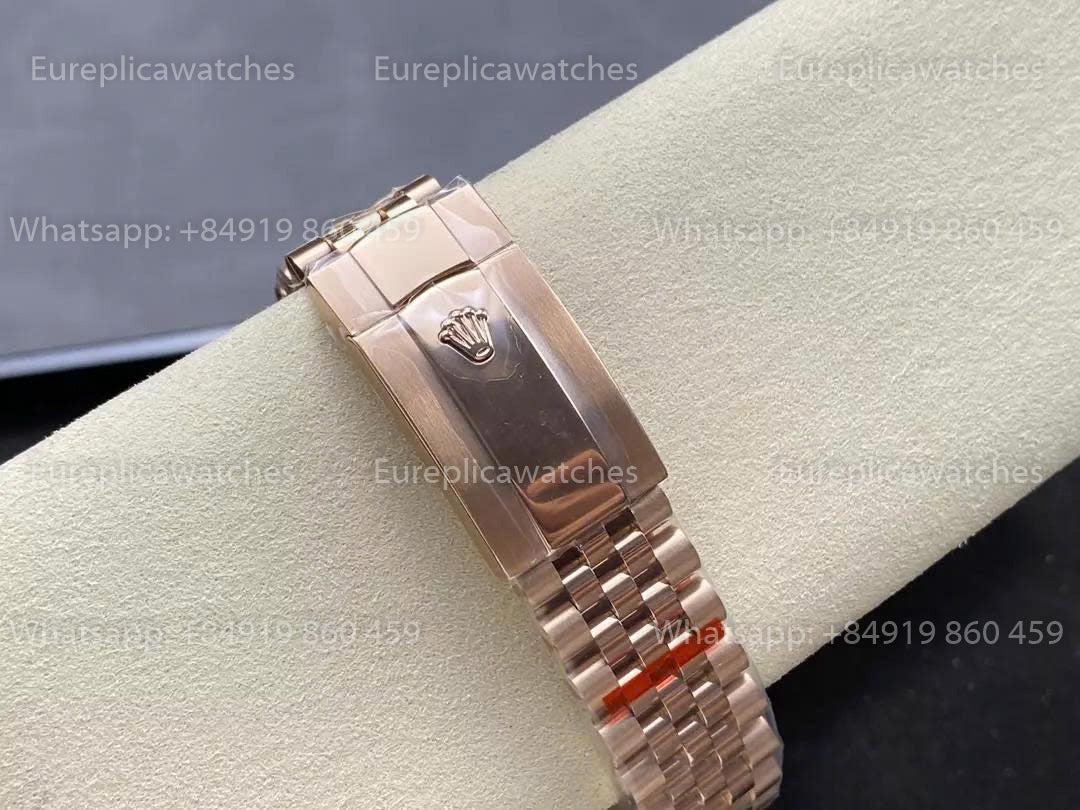 Noob Factory Rolex Sky Dweller M336935 Rose Gold Grey Dial