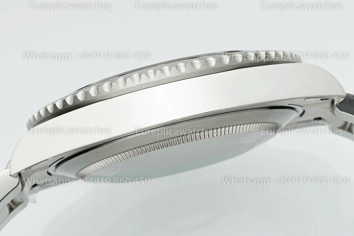 Rich Factory - Rolex Submariner M124060 - 124060- 41MM 3230 Movement