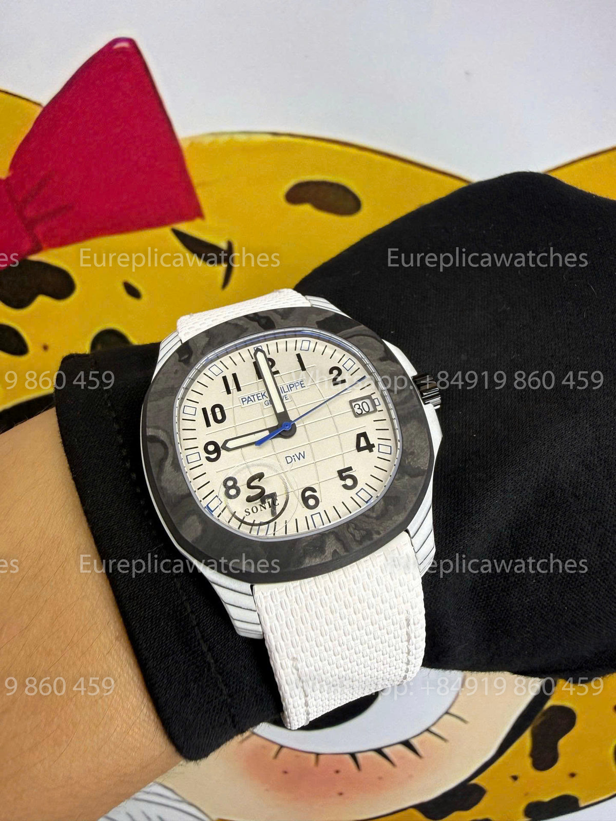 Sonic Factory Patek Philippe Aquanaut 5167 White Dial White Fabric Strap