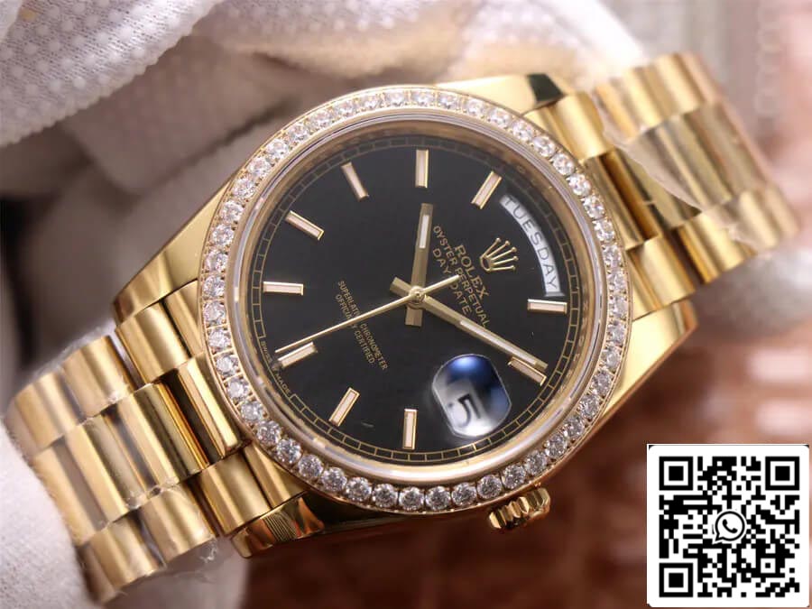 Rolex Day Date 40 mm 1:1 Best Edition EW Factory Gelbgold mit schwarzem Zifferblatt