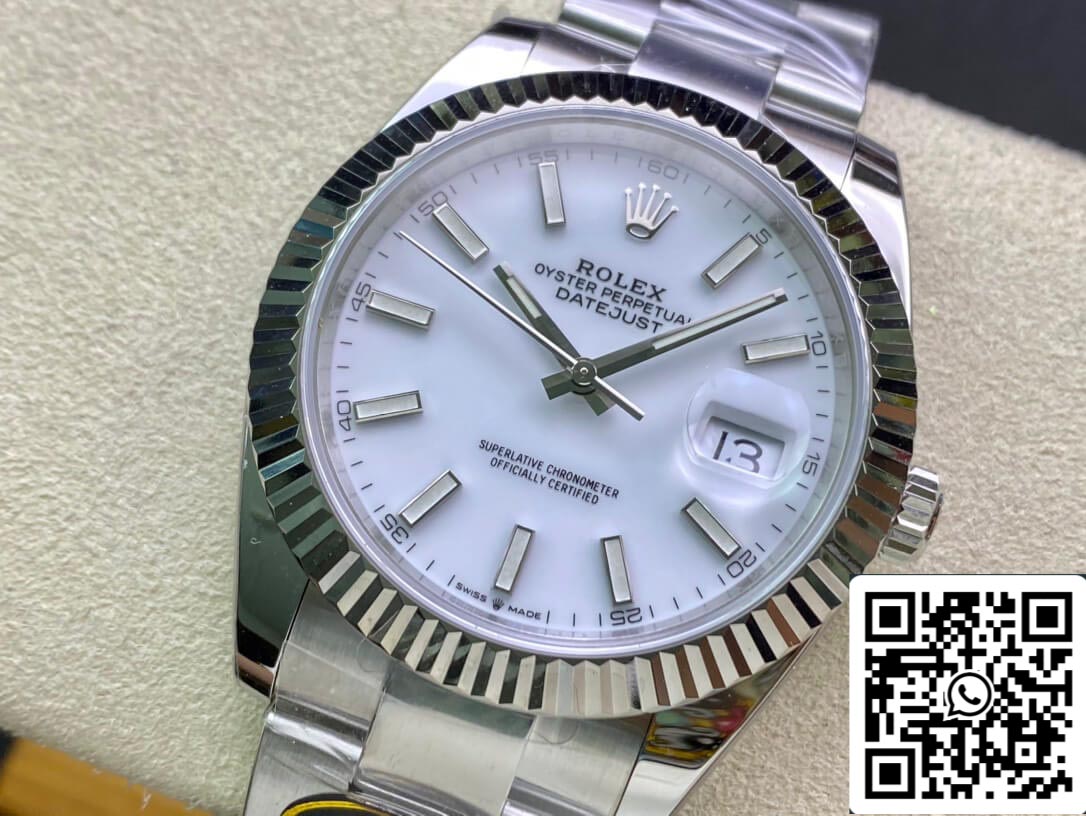 Rolex Datejust M126334-0009 41 mm bracelet Oyster cadran blanc d'usine propre