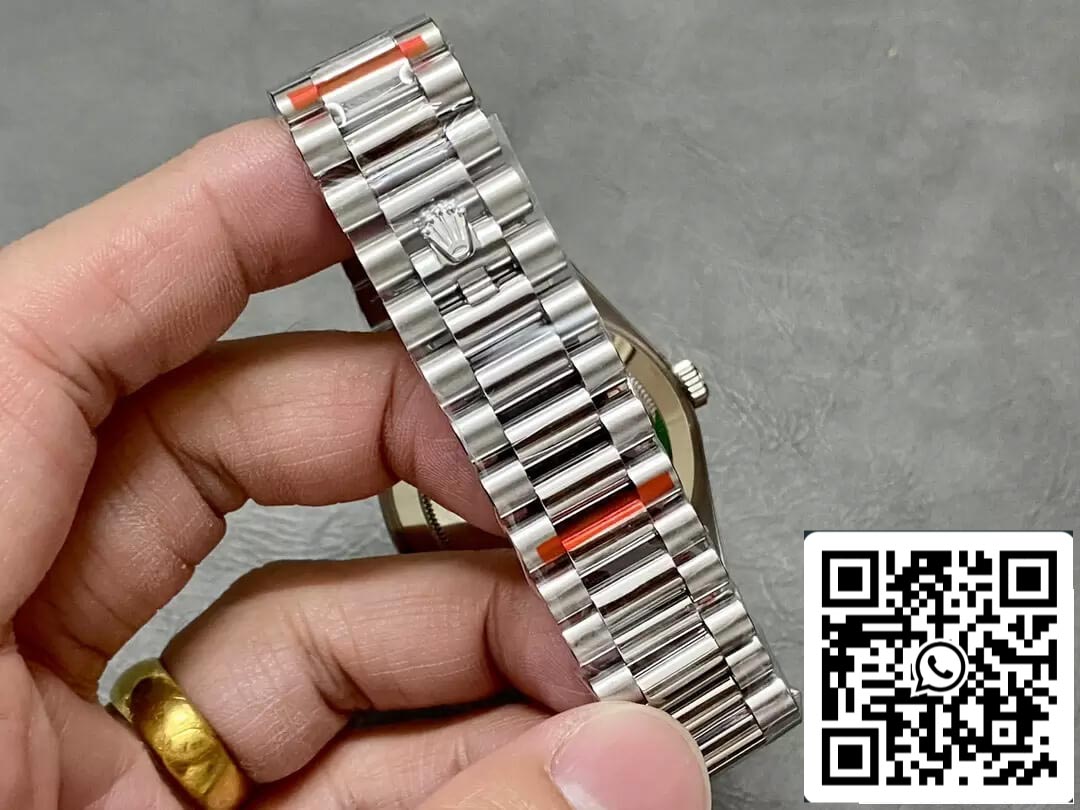 Rolex Day Date M228236 1:1 Best Edition GM Factory Blaues Zifferblatt V2