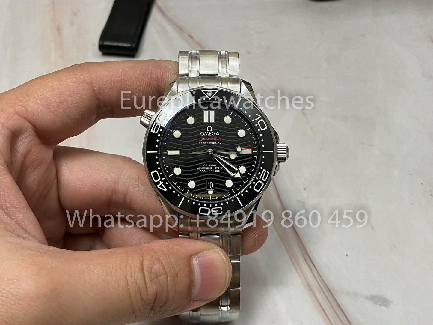 Réplique Omega Seamaster Diver 300M 210.30.42.20.01.001 VS Factory 1:1 Meilleure version V4 Cadran noir