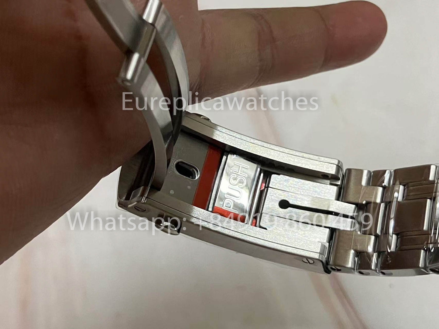 Réplique Omega Seamaster Diver 300M 210.30.42.20.01.001 VS Factory 1:1 Meilleure version V4 Cadran noir