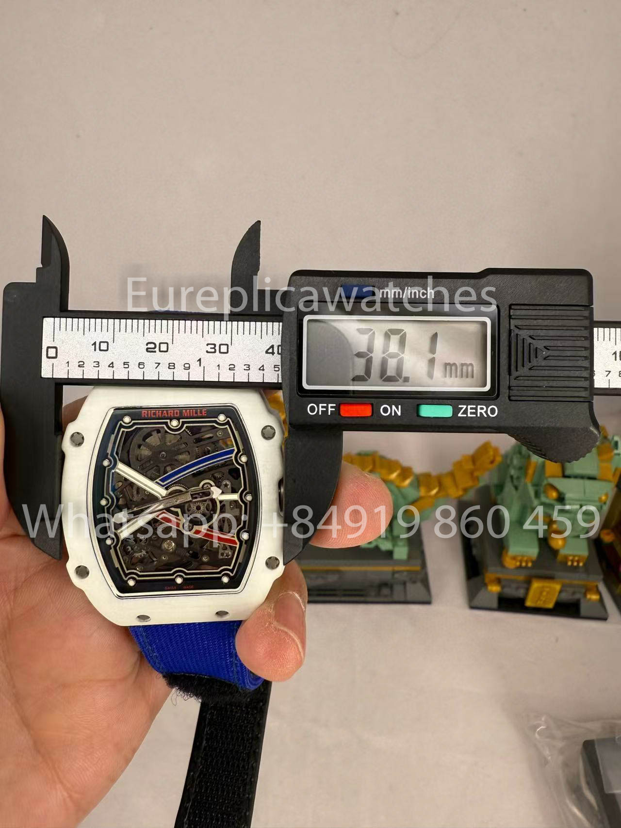 Replik Richard Mille RM67-02 Alexis Pinturault White Carbon NTPT 1:1 Bester Klon V5 Neueste Version