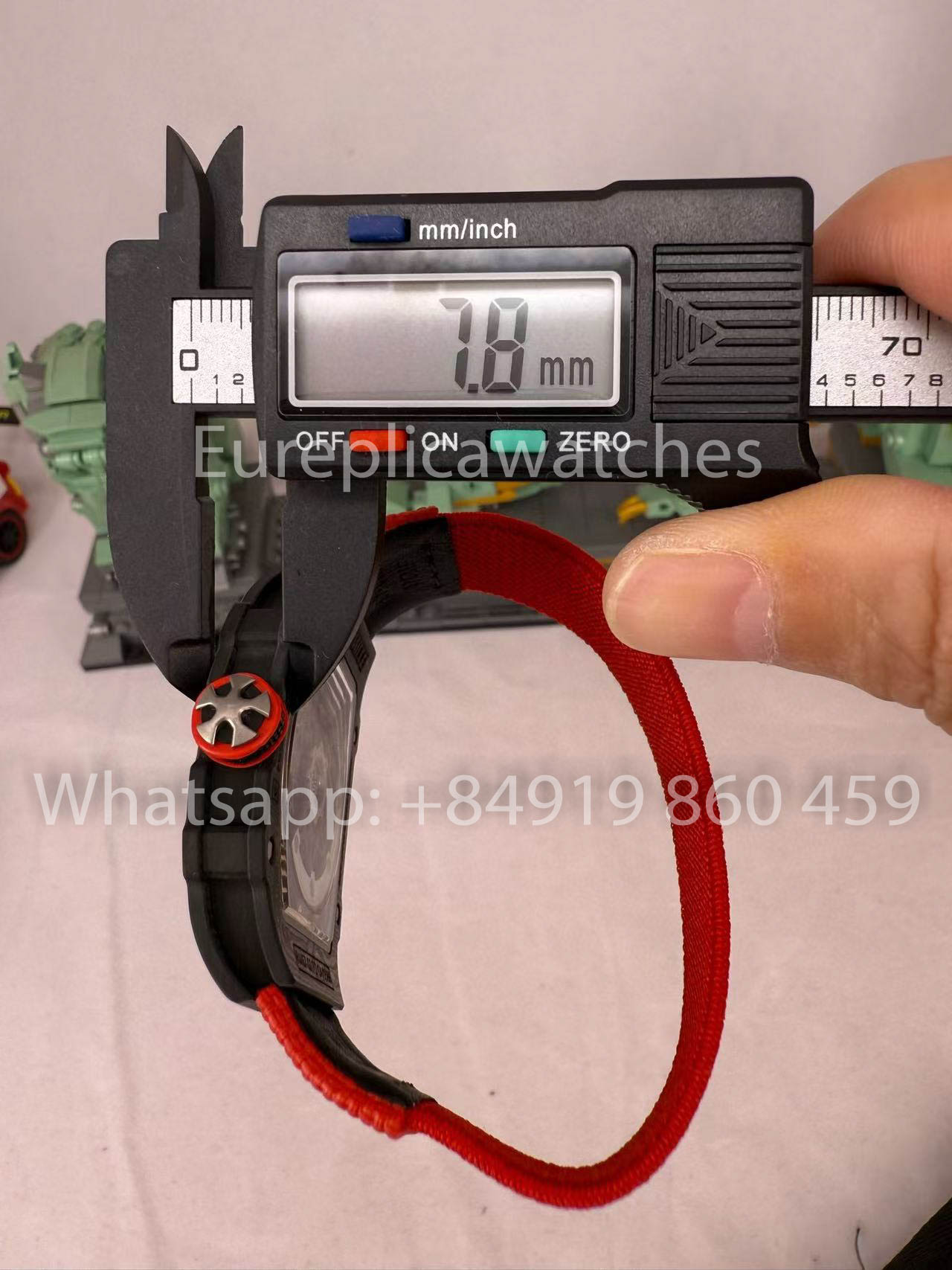 Replik Richard Mille RM67-02 Extra Flat Carbon NTPT 1:1 Bester Klon V5 Neueste Version