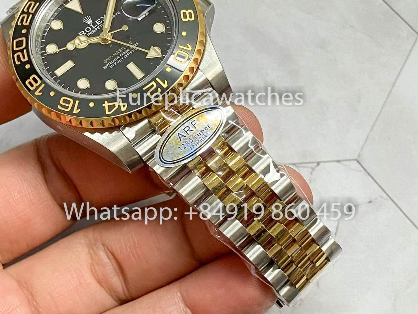 Réplique Rolex GMT Master II M126713grnr-0001 ARF Factory 1:1 Meilleure Édition Version Contrepoids