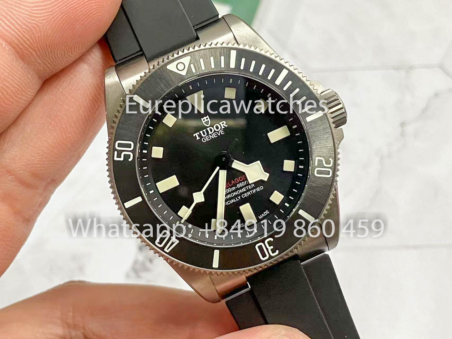 Bracelet en caoutchouc clone TUDOR PELAGOS M25600TB-0001 M+ Factory 1:1