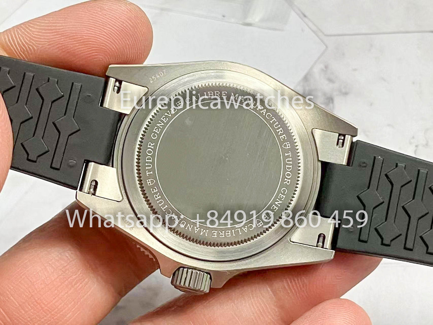 Bracelet en caoutchouc clone TUDOR PELAGOS M25600TB-0001 M+ Factory 1:1