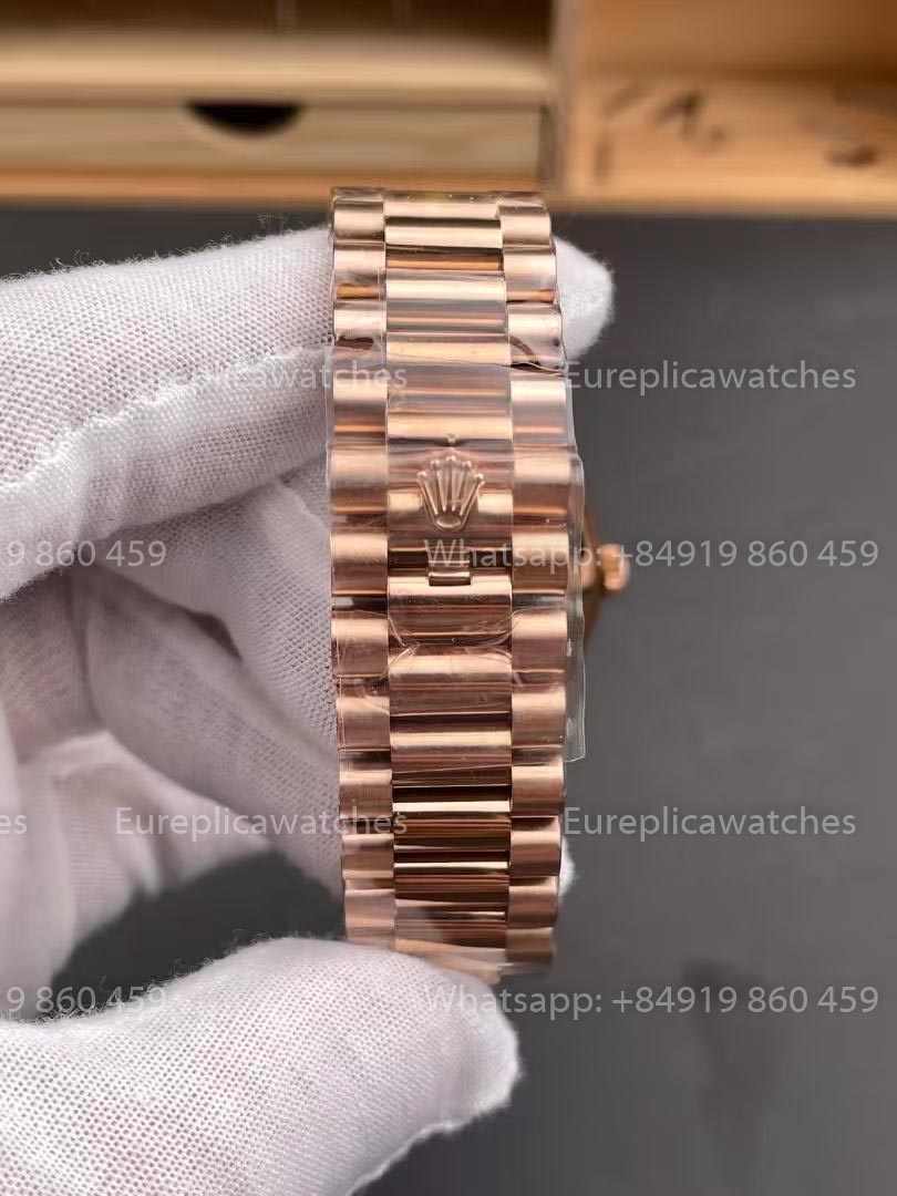 RC Factory Rolex Day-Date 40 M228235-0003 228235-0003 Brown Dial Rose Gold