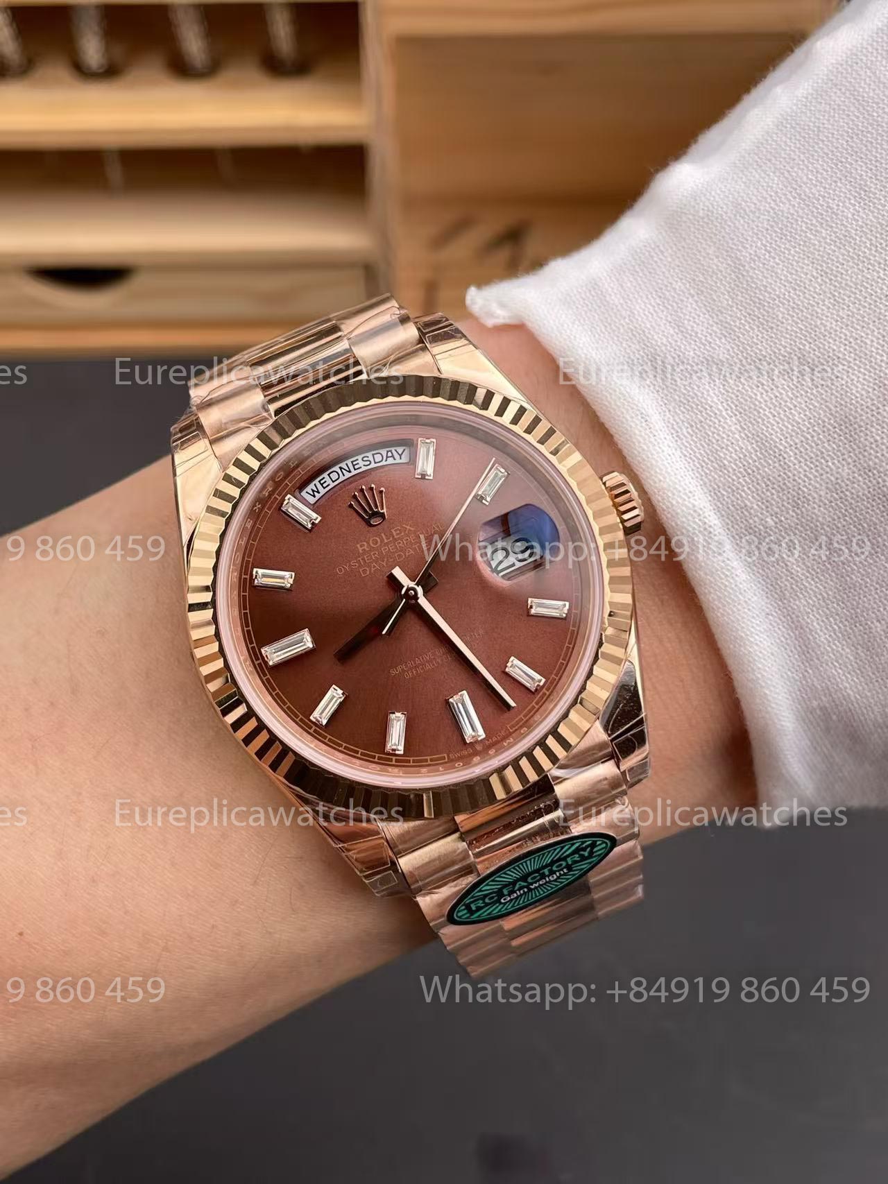 RC Factory Rolex Day-Date 40 M228235-0003 228235-0003 Brown Dial Rose Gold
