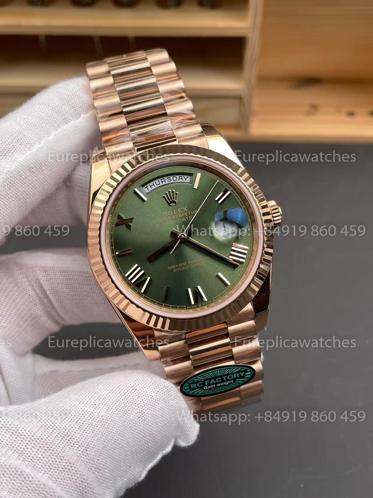 RC Factory Rolex Day-Date 40 M228235-0025 228235-0025 Green Dial Rose Gold