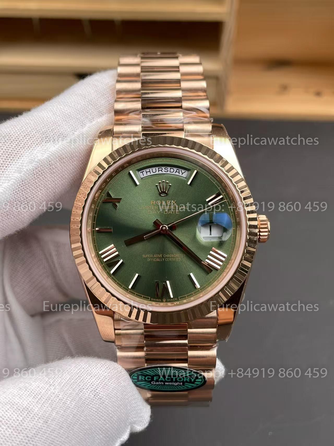 RC Factory Rolex Day-Date 40 M228235-0025 228235-0025 Green Dial Rose Gold