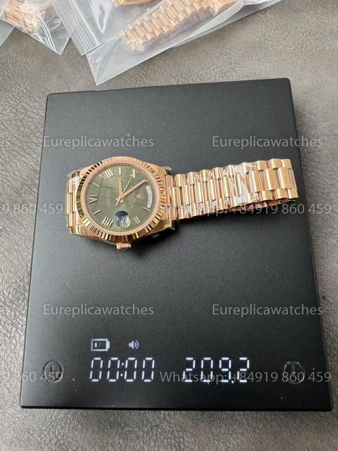 RC Factory Rolex Day-Date 40 M228235-0025 228235-0025 Green Dial Rose Gold