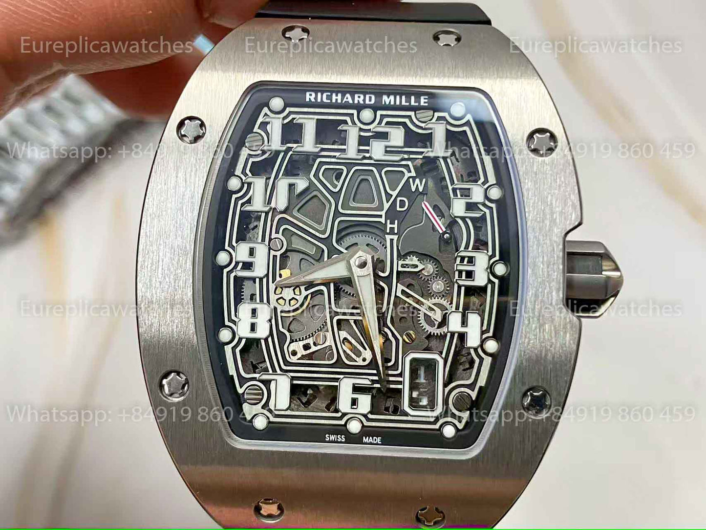 UMI Factory - Richard Mille RM67-01 Titanium Includes 1 fabric watch strap.