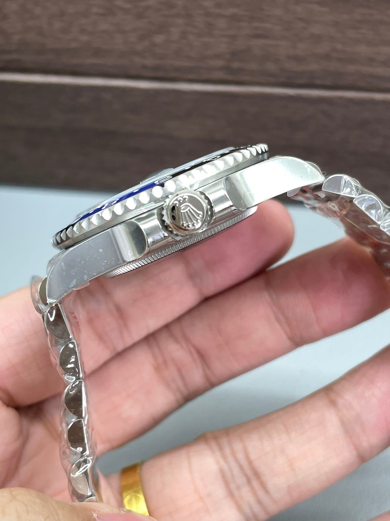 Rolex GMT Master II M126710BLNR-0002 Jubilee Strap Clean Factory V3 Aktuelles Bild