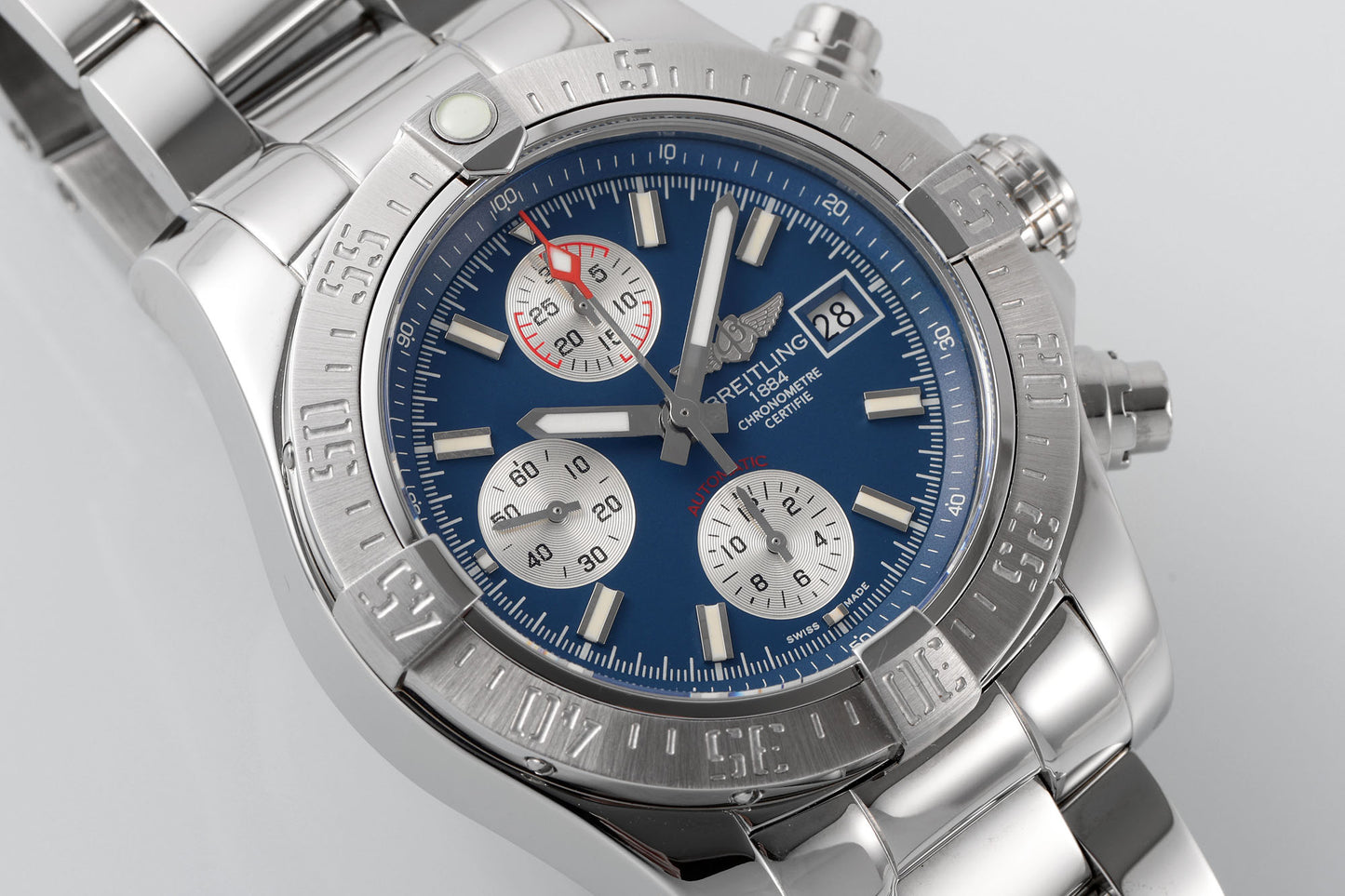 Breitling Avenger II Super Avenger Ii - A13371111C1A1 1:1 Meilleur clone EF Factory
