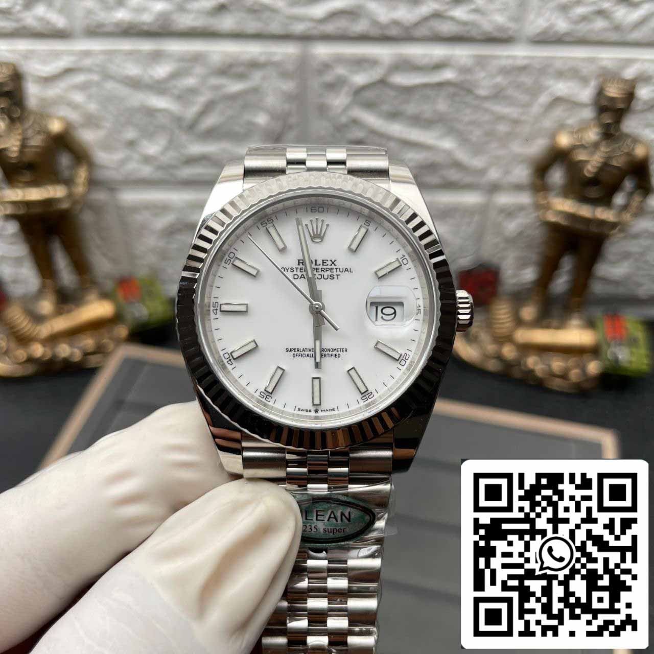 Rolex Datejust M126334-0010 Bracelet Jubilee 41 mm Cadran blanc d'usine propre