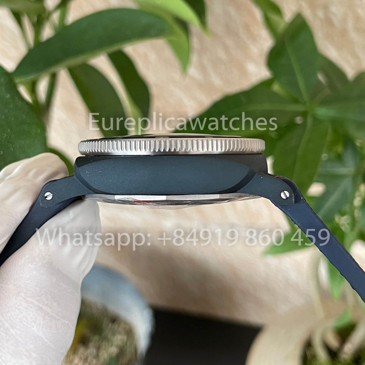 Panerai Submersible QuarantaQuattro Luna Rossa  PAM01466  1:1 Best Clone VS Factory