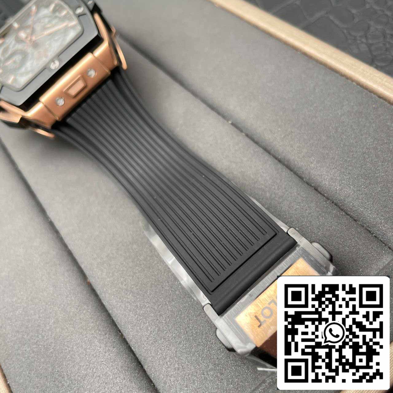 Hublot Big Bang Titanium 641.OM.0183.LR 1:1 Best Edition BBF Factory Or Rose Cadran Gris Noir