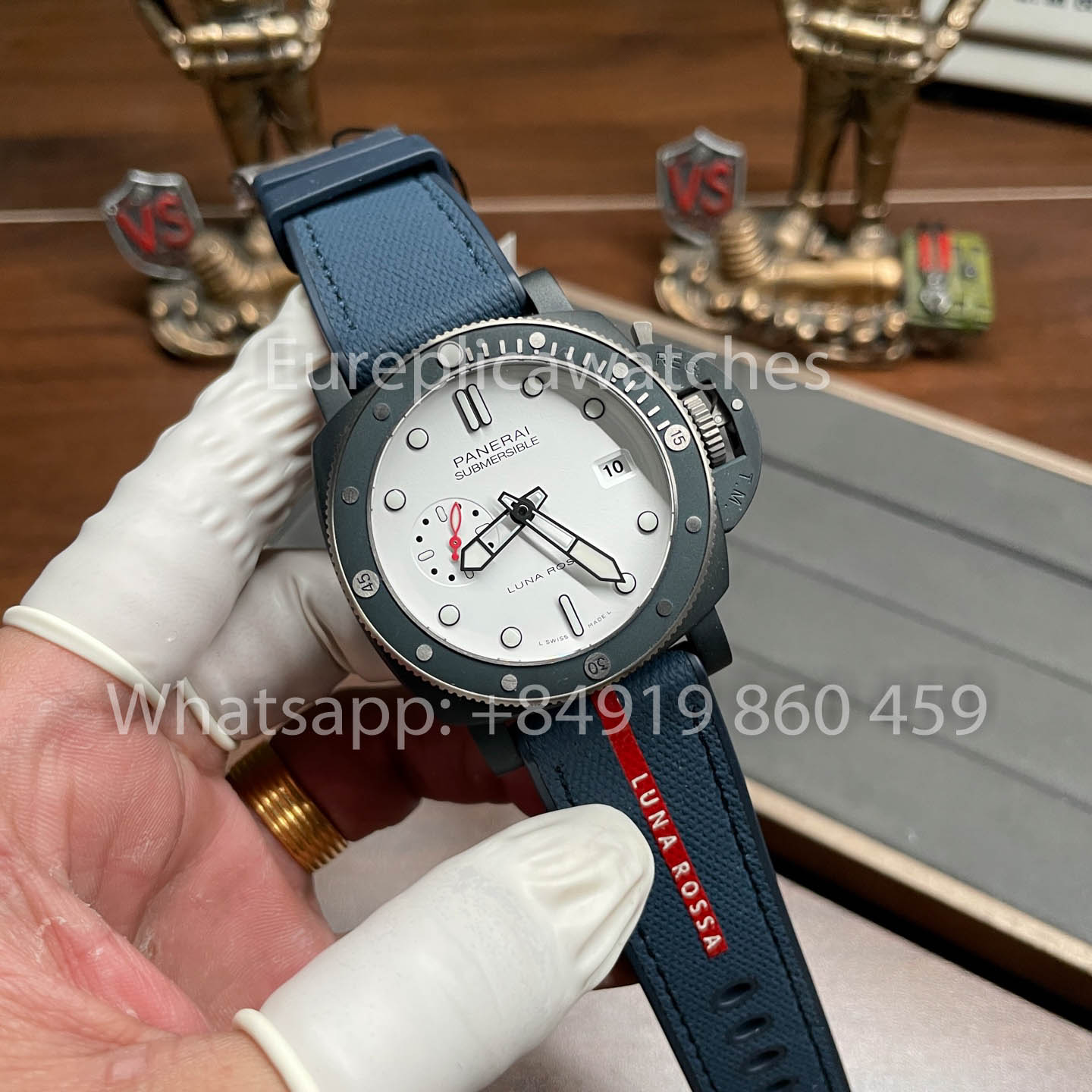 Panerai Submersible PAM 1543 QuarantaQuattro Luna Rossa 1:1 Meilleur Clone VS Usine