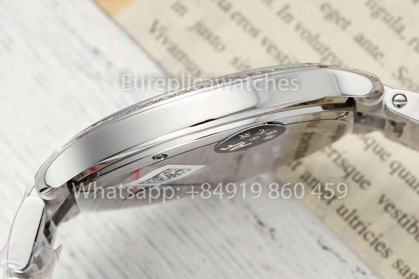 Cartier Ronde Must De Cartier 36mm Custom Diamond 1:1 Best Clone AF Factory Red Dial