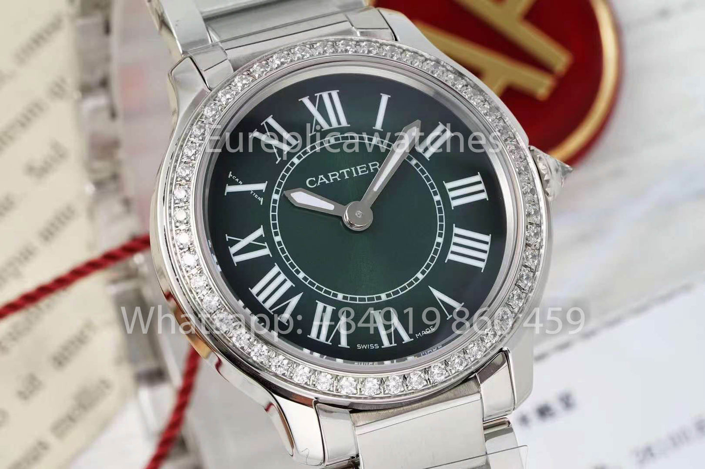 Cartier Ronde Must De Cartier 29 mm diamants personnalisés 1:1 Meilleur clone AF Factory Cadran vert