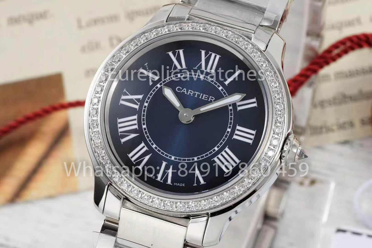 Cartier Ronde Must De Cartier 29 mm diamants personnalisés 1:1 Meilleur clone AF Factory Cadran bleu