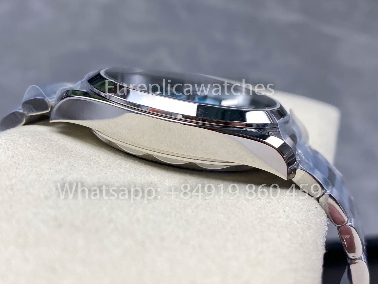 Réplique Omega Seamaster Tiffany Dial VS Factory 1:1 Super Clone