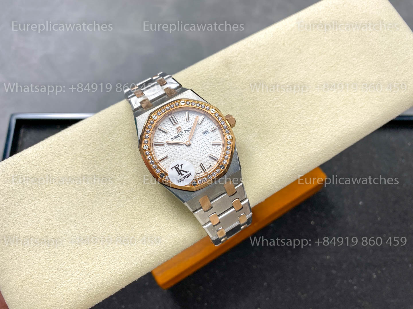Audemars Piguet Royal Oak Quartz 33mm 67651RS White diamonds TK Factory 1:1 Best Version
