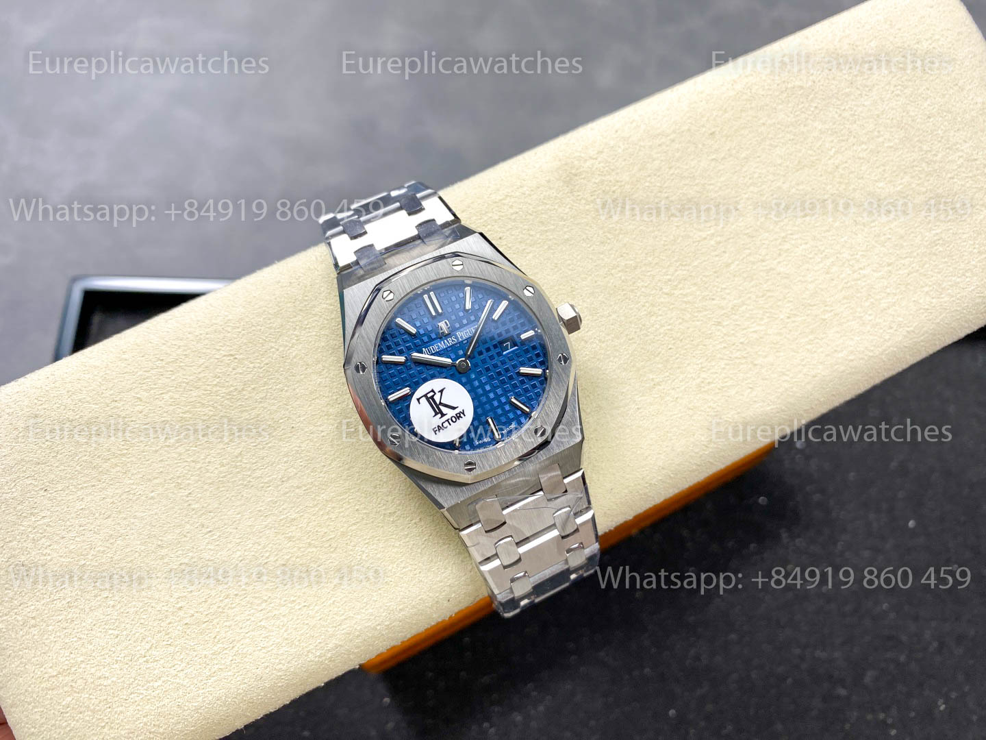 Audemars Piguet Royal Oak Quartz 33mm 67651SR Blue Dial TK Factory 1:1 Best Version