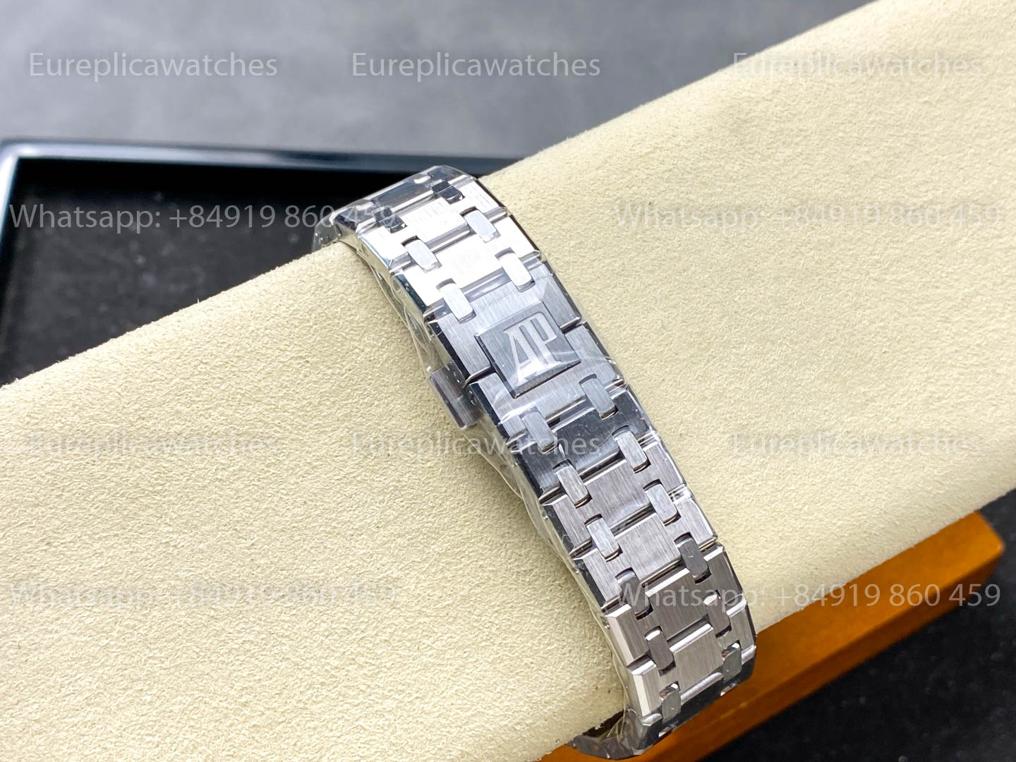 Audemars Piguet Royal Oak Quartz 33mm 67651SR Yellow Dial TK Factory 1:1 Best Version