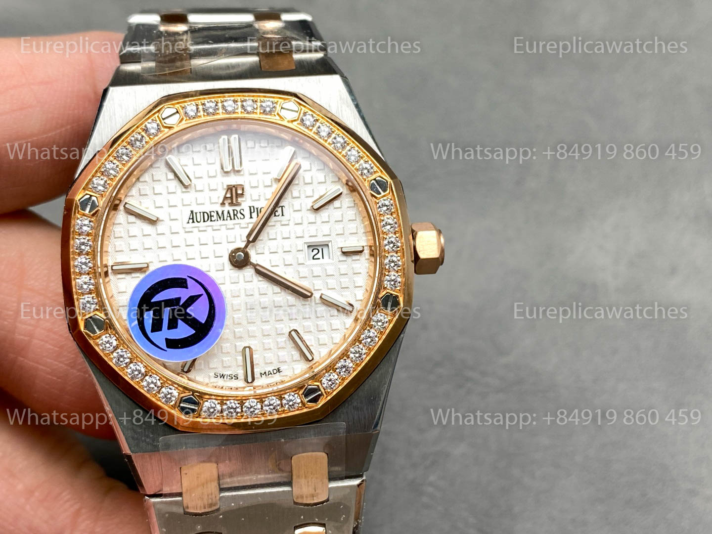 Audemars Piguet Royal Oak Quartz 33mm 67651SR.ZZ.1261SR.01 TK Factory 1:1 Best Version