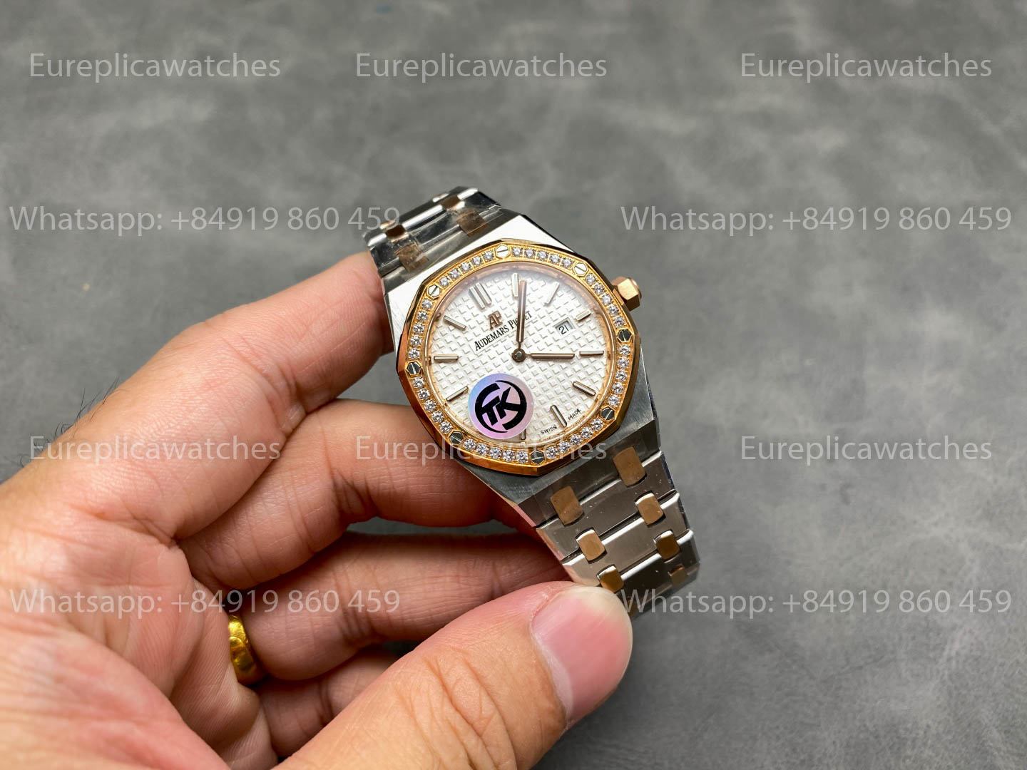 Audemars Piguet Royal Oak Quartz 33mm 67651SR.ZZ.1261SR.01 TK Factory 1:1 Best Version