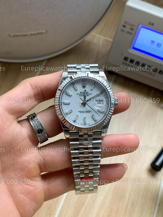 Rolex Datejust 41 M126334-0010 Weißes Zifferblatt Geriffelte Lünette 1:1 Beste Version VS Fabrik