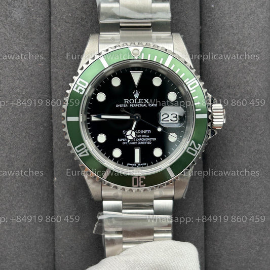 VSF Rolex Submariner 2010 Rolex Submariner Date "Kermit" 40MM Black Dial Oyster